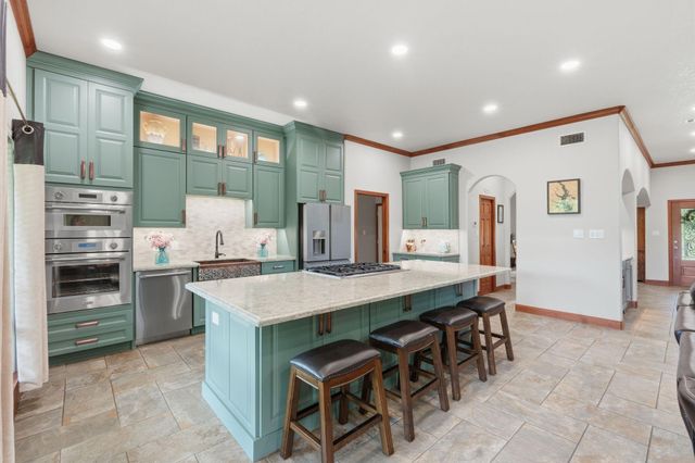 17811 S Blue Heron Circle, Montgomery, TX 77316