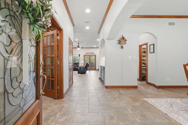 17811 S Blue Heron Circle, Montgomery, TX 77316