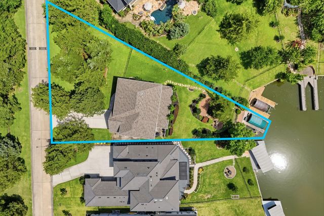 17811 S Blue Heron Circle, Montgomery, TX 77316