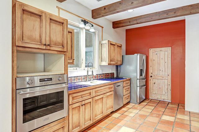 3200 San Isidro Street NW, Albuquerque, NM 87107