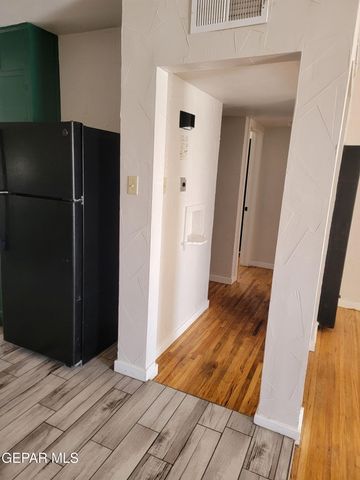 3915 Mobile Avenue 2, El Paso, TX 79930