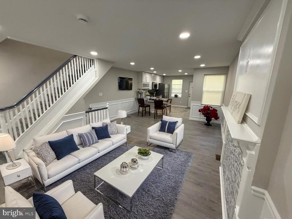 5845 WOODCREST AVE, Philadelphia, PA 19131