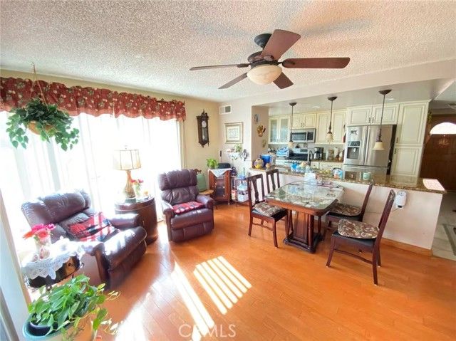 158 Cottonwood Cove, Diamond Bar, CA 91765