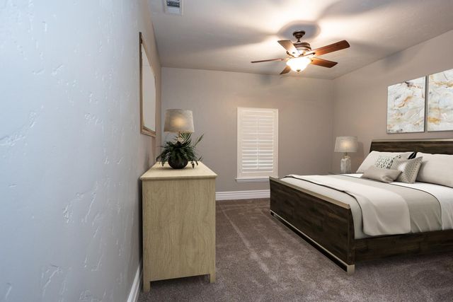 10107 N Oaks Ct, Oakdale, CA 95361