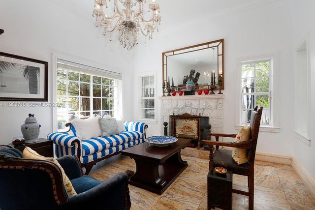 1755 SW 10th St, Miami, FL 33135