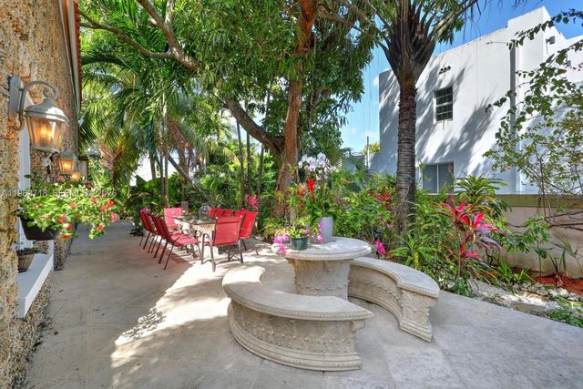 1755 SW 10th St, Miami, FL 33135