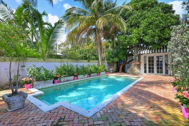 1755 SW 10th St, Miami, FL 33135