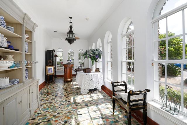 1755 SW 10th St, Miami, FL 33135