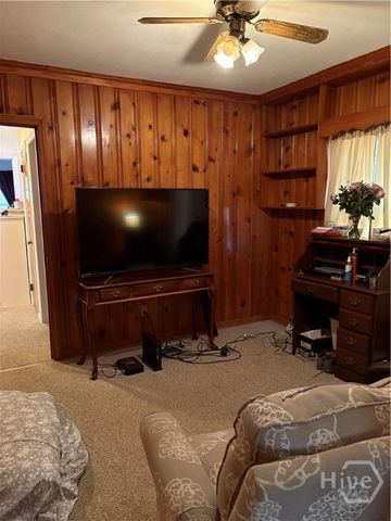 1818 E 60th Street, Savannah, GA 31404