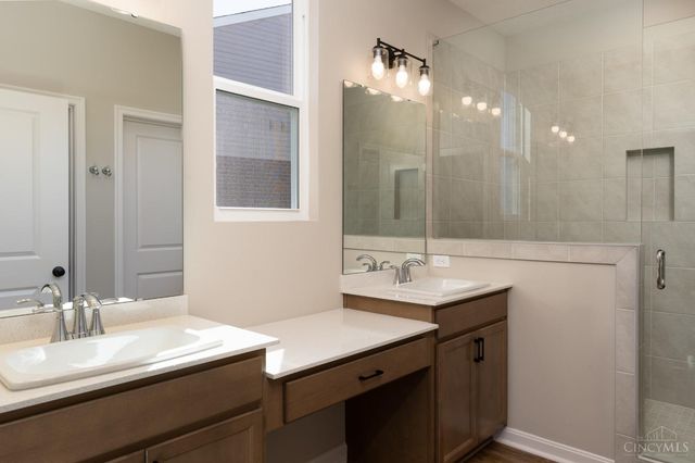 2526 Bartram Lane, Harrison, OH 45030