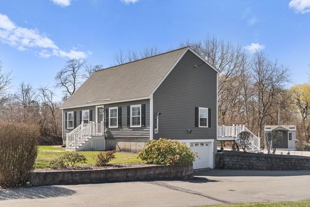 263 Phineas St., Dracut, MA 01826