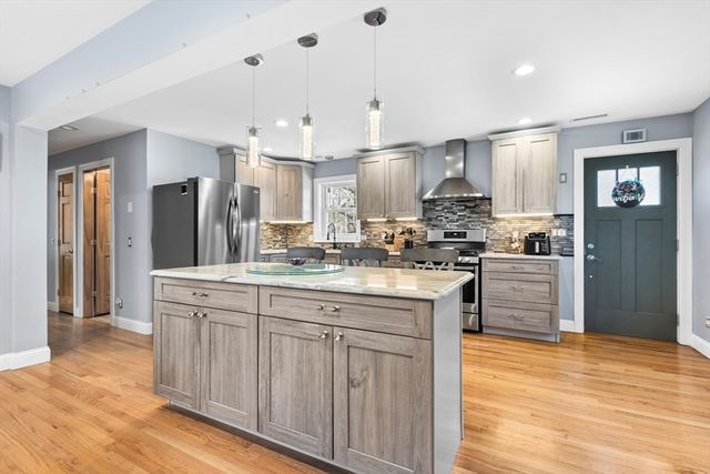 263 Phineas St., Dracut, MA 01826