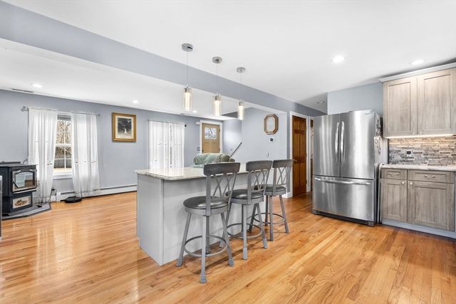 263 Phineas St., Dracut, MA 01826