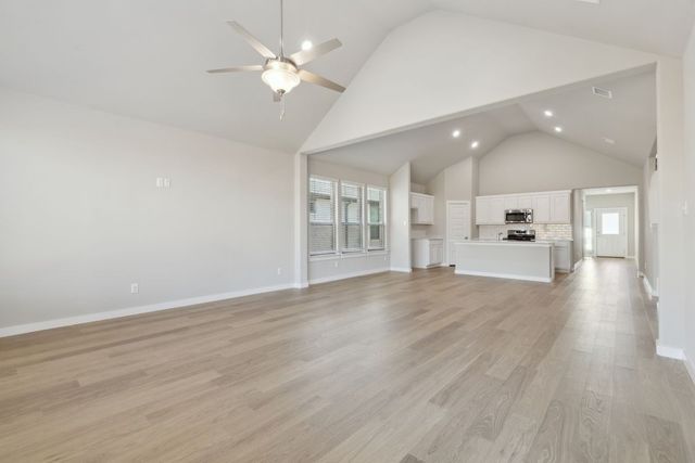 915 Ocean Breeze Way, Princeton, TX 75407