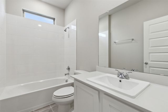 915 Ocean Breeze Way, Princeton, TX 75407