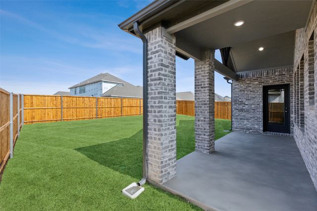 915 Ocean Breeze Way, Princeton, TX 75407