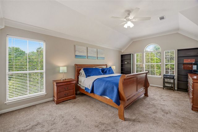 3508 Stone Creek Lane N, Fort Worth, TX 76137