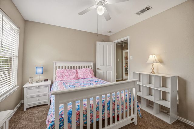 3508 Stone Creek Lane N, Fort Worth, TX 76137