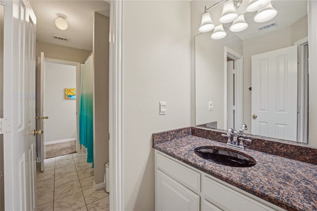 3508 Stone Creek Lane N, Fort Worth, TX 76137