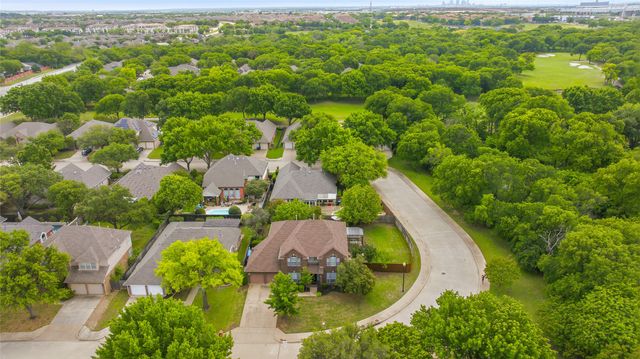 3508 Stone Creek Lane N, Fort Worth, TX 76137
