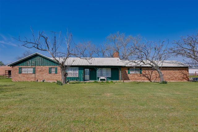3511 S Interstate 35, Gainesville, TX 76240