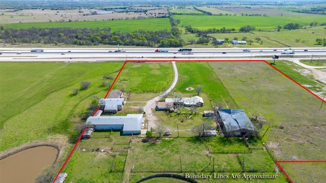 3511 S Interstate 35, Gainesville, TX 76240