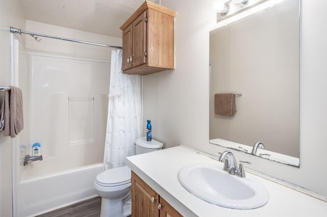 3511 S Interstate 35, Gainesville, TX 76240