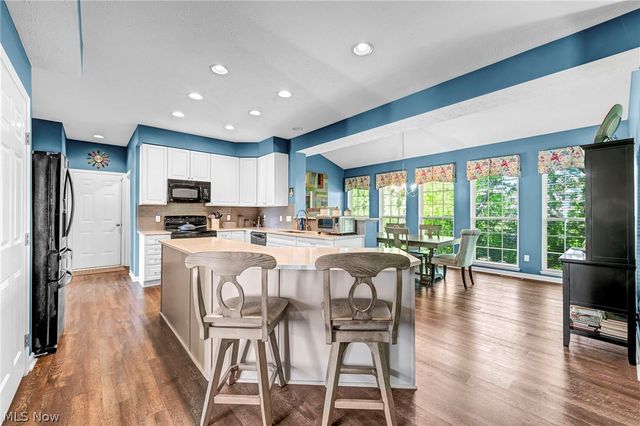 2663 Ambridge Drive, Avon, OH 44011