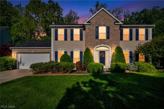 2663 Ambridge Drive, Avon, OH 44011