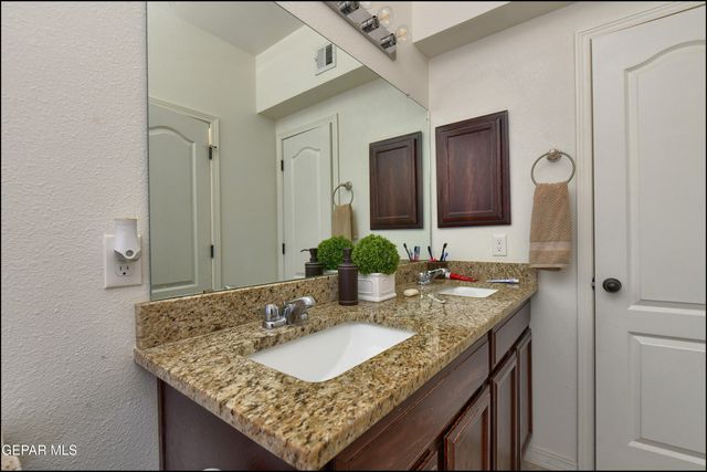 14341 Seth Payne Drive, Horizon City, TX 79928