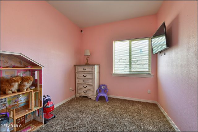 14341 Seth Payne Drive, Horizon City, TX 79928