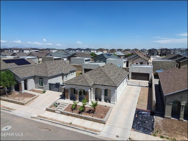 14341 Seth Payne Drive, Horizon City, TX 79928
