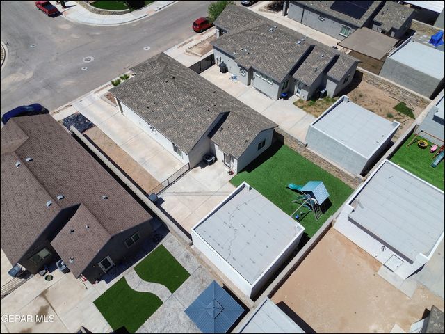14341 Seth Payne Drive, Horizon City, TX 79928
