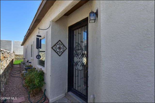 14341 Seth Payne Drive, Horizon City, TX 79928