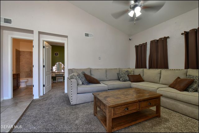 14341 Seth Payne Drive, Horizon City, TX 79928