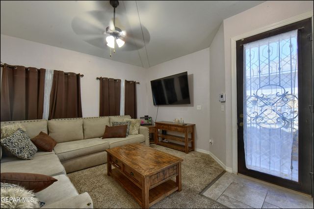 14341 Seth Payne Drive, Horizon City, TX 79928