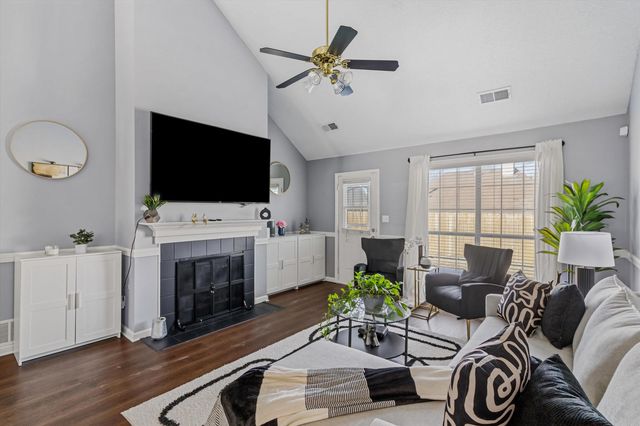 7106 ANISE TREE DR, Cordova, TN 38018