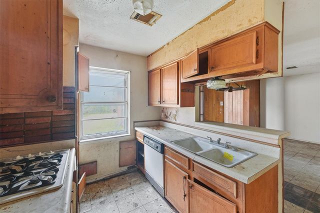 5207 Madden Lane, Houston, TX 77048