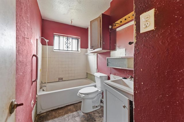 5207 Madden Lane, Houston, TX 77048