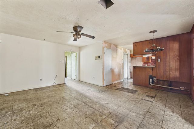 5207 Madden Lane, Houston, TX 77048