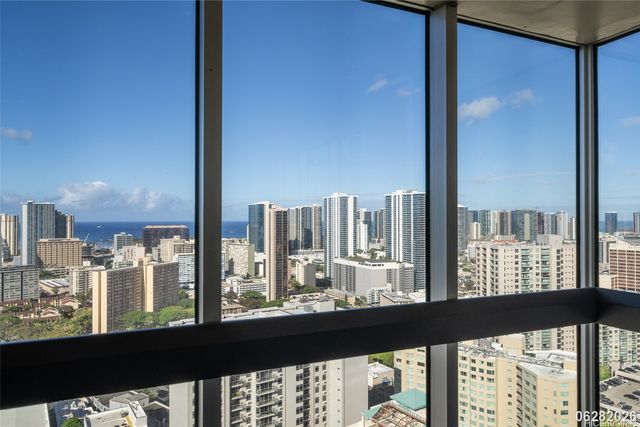 1212 Punahou Street 3305, Honolulu, HI 96826