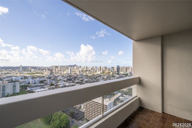 1212 Punahou Street 3305, Honolulu, HI 96826