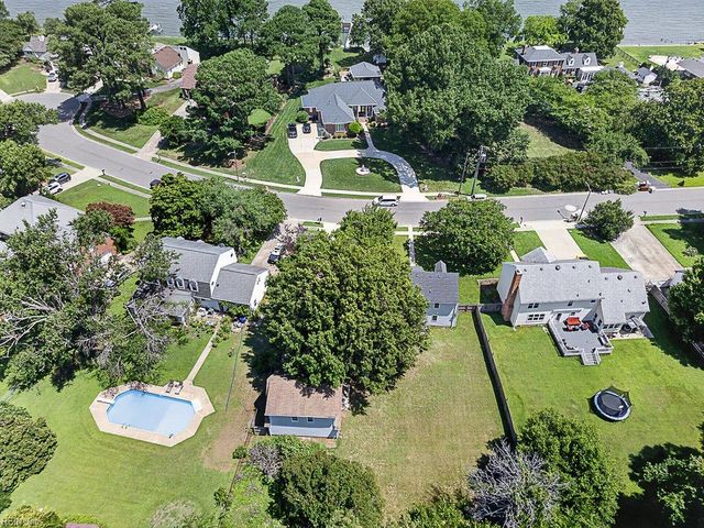4756 River Shore RD, Portsmouth, VA 23703
