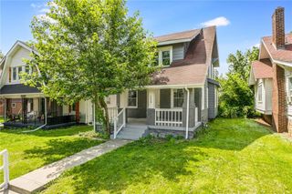 2219 E Meyer Boulevard, Kansas City, MO 64132