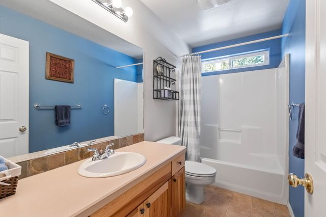 55565 Wagon Master Way, Bend, OR 97707