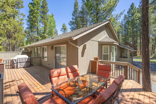 55565 Wagon Master Way, Bend, OR 97707