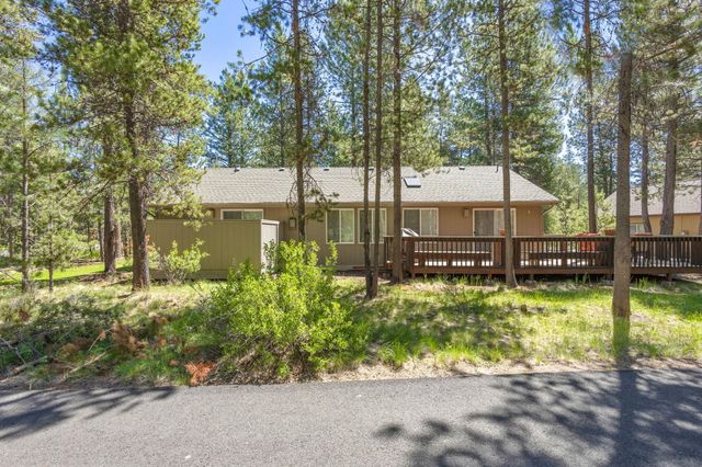 55565 Wagon Master Way, Bend, OR 97707
