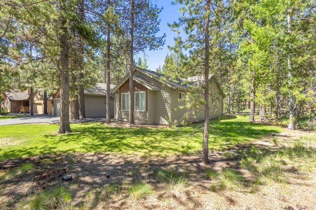55565 Wagon Master Way, Bend, OR 97707