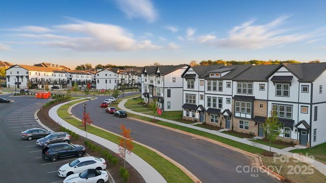 3013 Rexton Lane, Charlotte, NC 28262