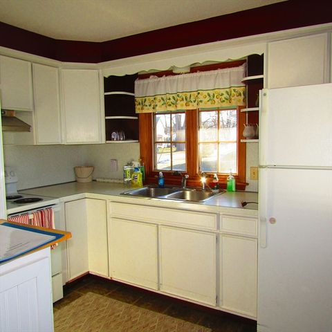 71 Chestnut Street, Hatfield, MA 01038